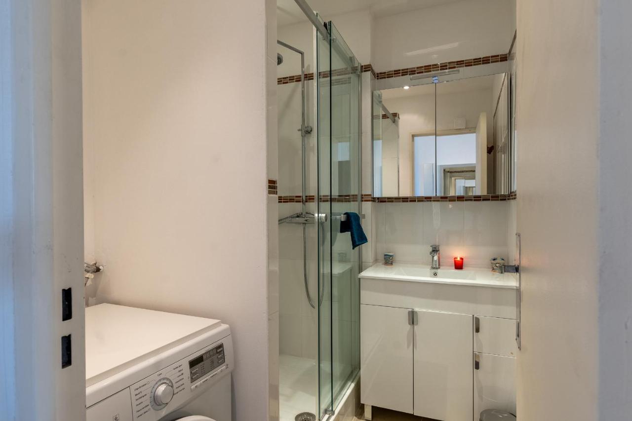 Celebre Vieux Port, Marseille Apartment Luaran gambar