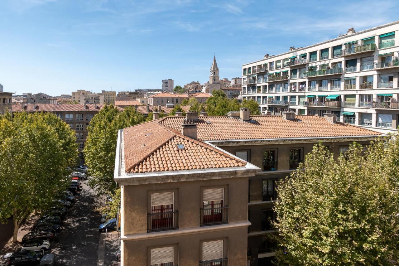 Celebre Vieux Port, Marseille Apartment Luaran gambar